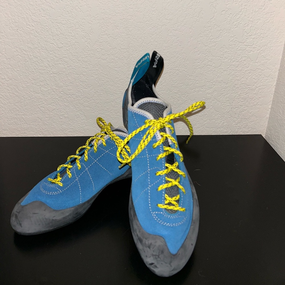 Scarpa Helix Blue & Yellow Climbing Shoes
